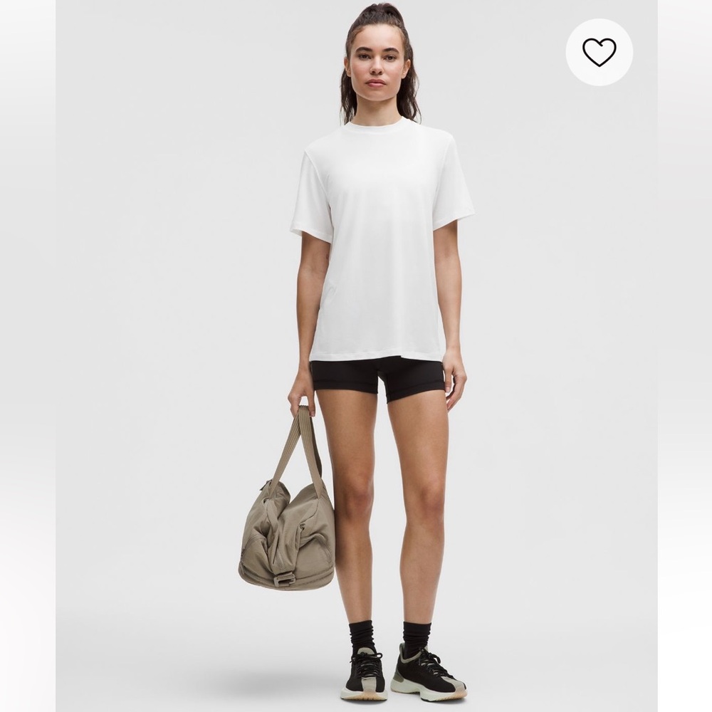 🍋LULULEMON JERSEY TRAINING SHORT SLEEVE SHIRT🍋‼️NWT‼️